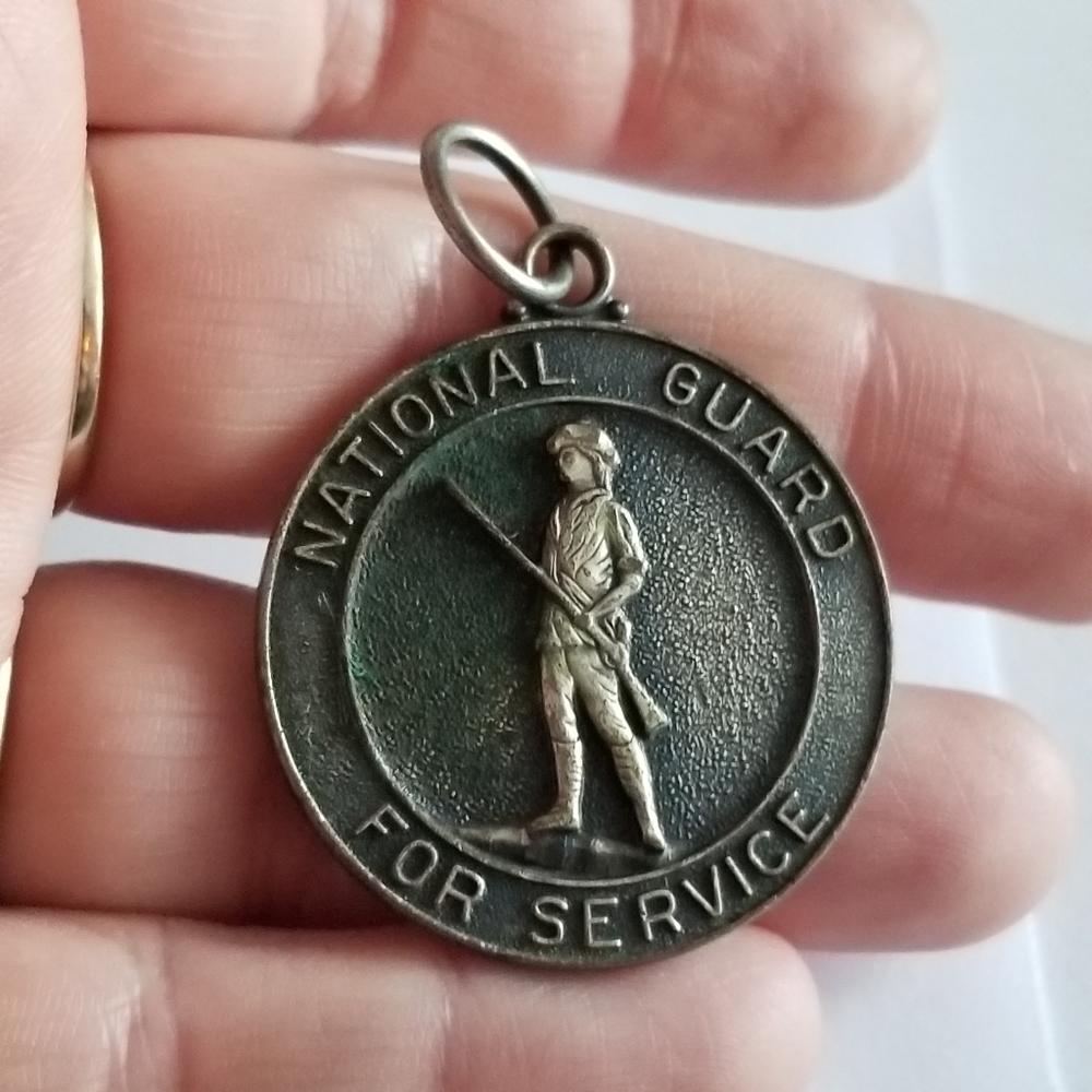 National Guard service award medal pendant silver tone charm military - Picture 8 of 8